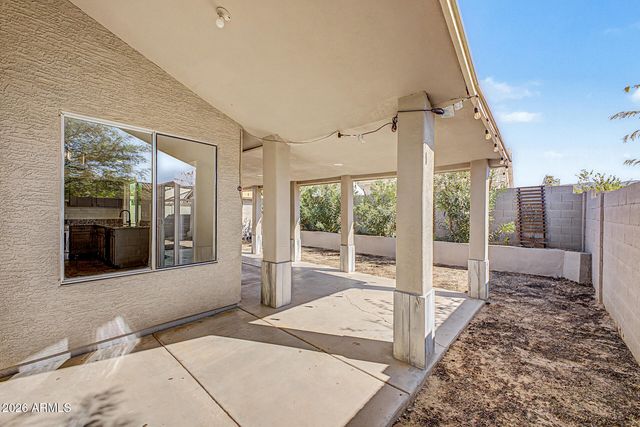 1701 E CARTER Road, Phoenix, AZ 85042