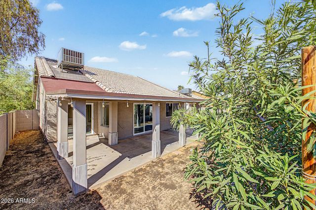 1701 E CARTER Road, Phoenix, AZ 85042