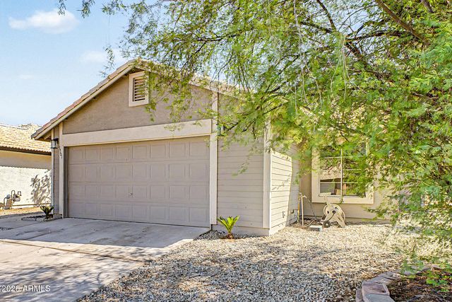 1701 E CARTER Road, Phoenix, AZ 85042