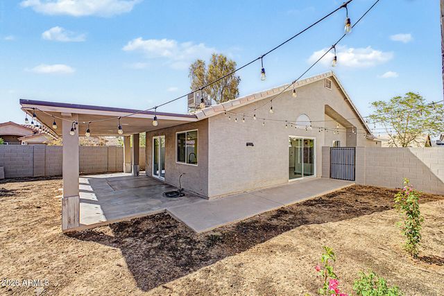 1701 E CARTER Road, Phoenix, AZ 85042