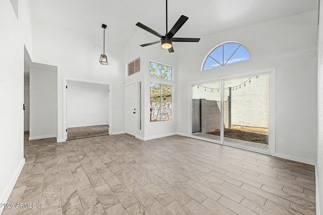 1701 E CARTER Road, Phoenix, AZ 85042