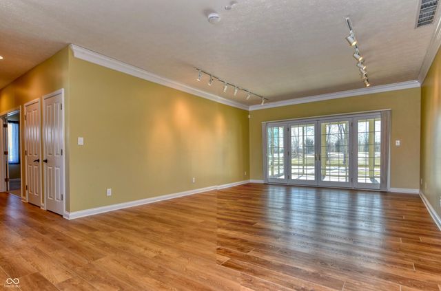 627 E 214th Street, Sheridan, IN 46069