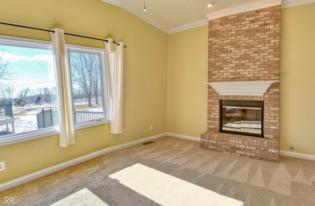 627 E 214th Street, Sheridan, IN 46069