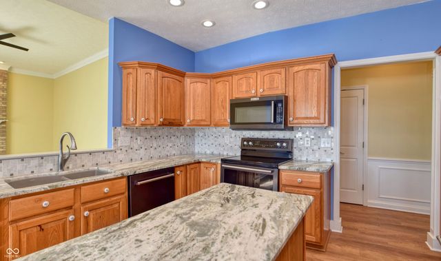 627 E 214th Street, Sheridan, IN 46069