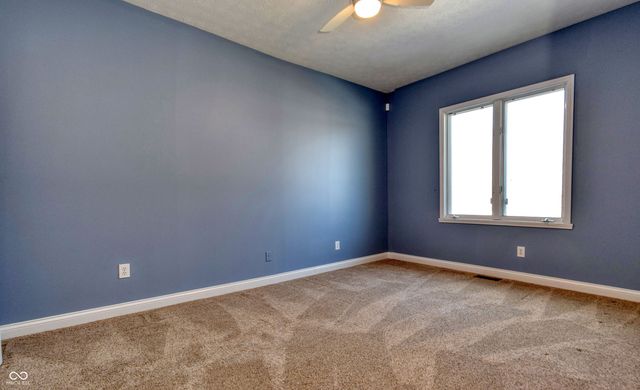 627 E 214th Street, Sheridan, IN 46069