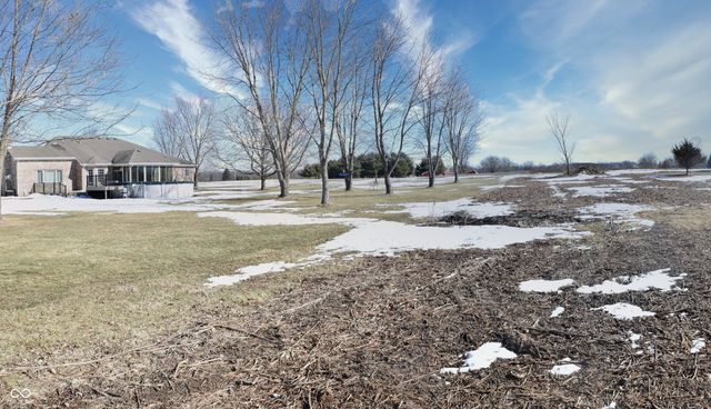 627 E 214th Street, Sheridan, IN 46069