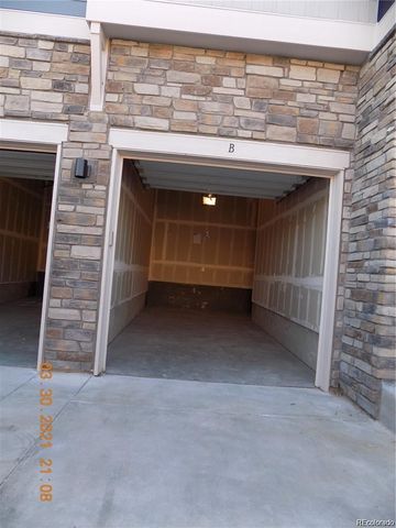 5760 S Algonquin Way B, Aurora, CO 80016