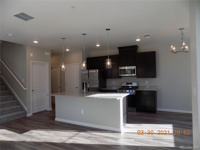 5760 S Algonquin Way B, Aurora, CO 80016