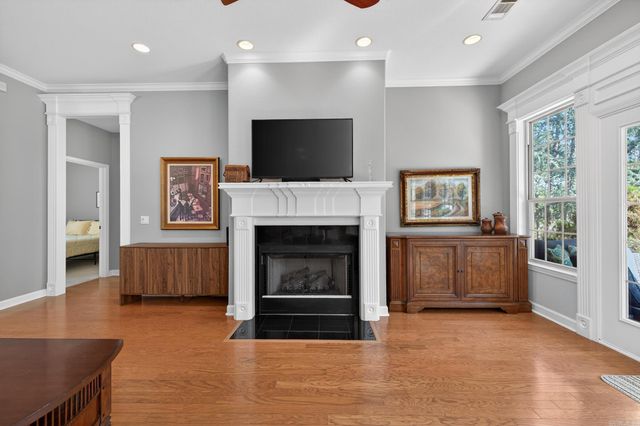 64 Cresta Way, Hot Springs Village, AR 71909