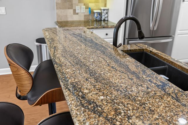 64 Cresta Way, Hot Springs Village, AR 71909