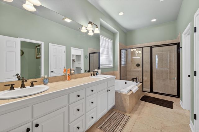 64 Cresta Way, Hot Springs Village, AR 71909