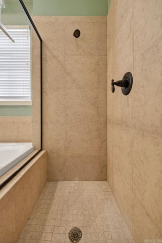 64 Cresta Way, Hot Springs Village, AR 71909