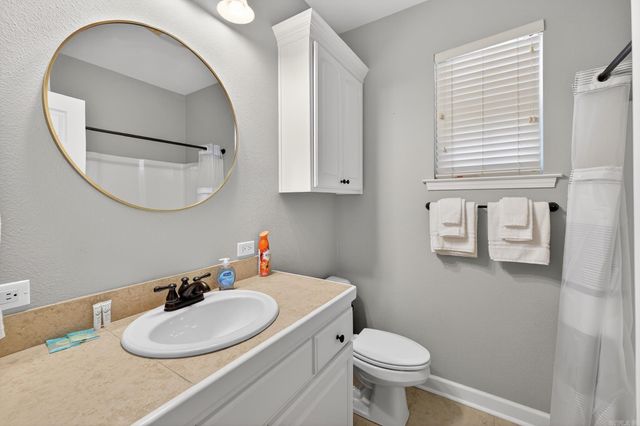 64 Cresta Way, Hot Springs Village, AR 71909