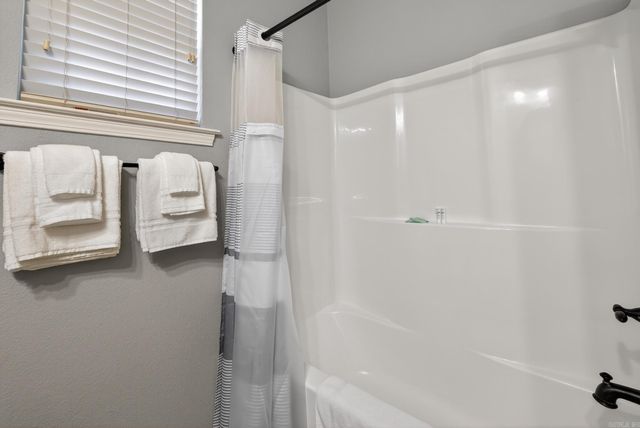 64 Cresta Way, Hot Springs Village, AR 71909