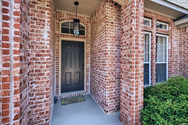 64 Cresta Way, Hot Springs Village, AR 71909