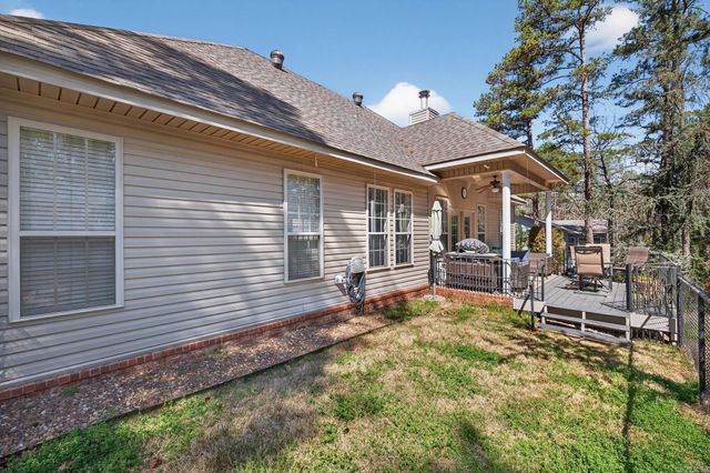 64 Cresta Way, Hot Springs Village, AR 71909
