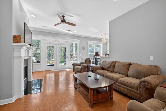 64 Cresta Way, Hot Springs Village, AR 71909