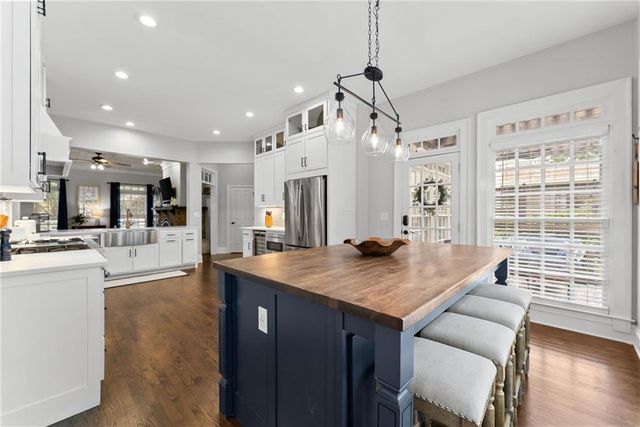 311 Waterfront Park Lane, Dawsonville, GA 30534