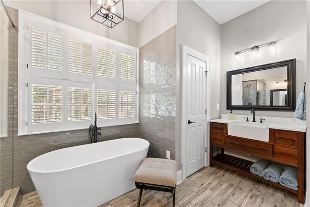 311 Waterfront Park Lane, Dawsonville, GA 30534