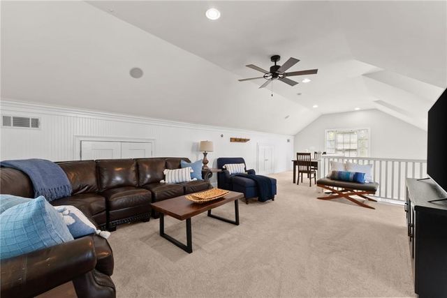 311 Waterfront Park Lane, Dawsonville, GA 30534