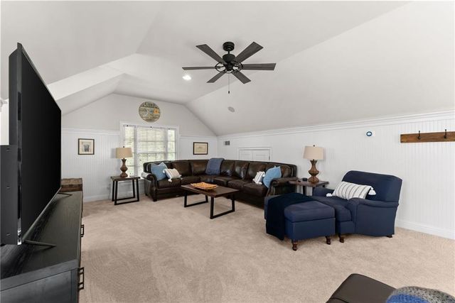 311 Waterfront Park Lane, Dawsonville, GA 30534