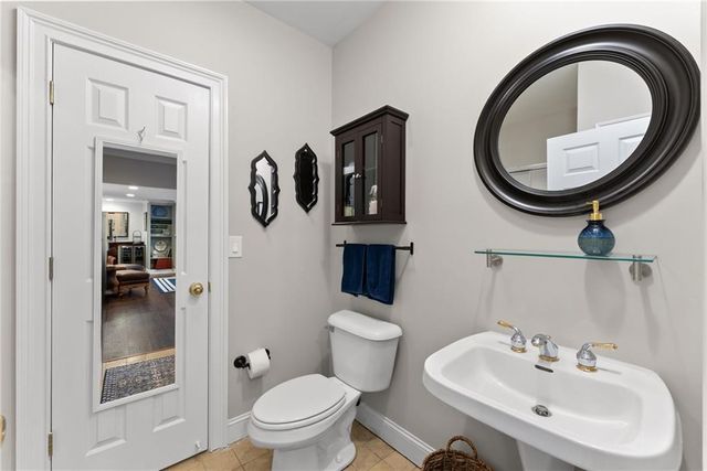 311 Waterfront Park Lane, Dawsonville, GA 30534