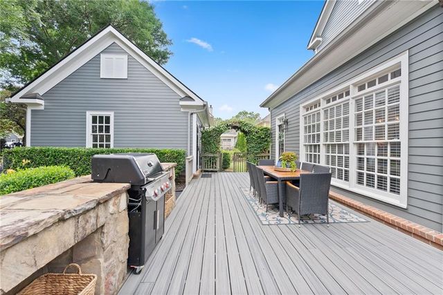 311 Waterfront Park Lane, Dawsonville, GA 30534