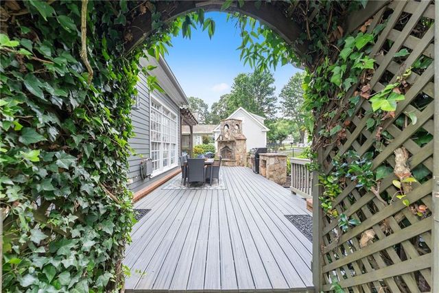 311 Waterfront Park Lane, Dawsonville, GA 30534