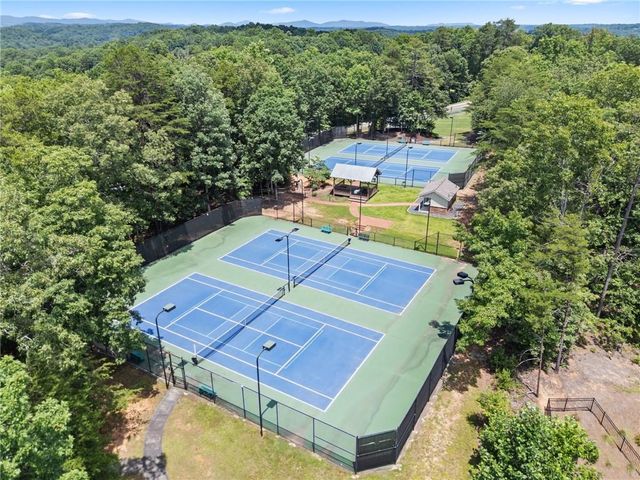 311 Waterfront Park Lane, Dawsonville, GA 30534