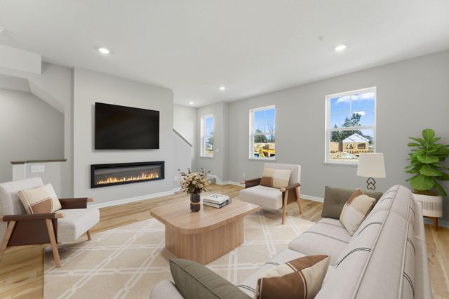 1524 Traverse Lane, West Saint Paul, MN 55118