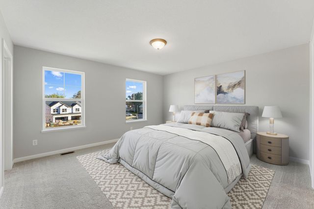 1524 Traverse Lane, West Saint Paul, MN 55118