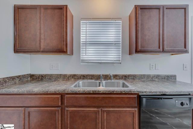 5 Bethel Street, Spartanburg, SC 29306