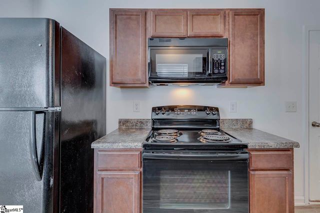 5 Bethel Street, Spartanburg, SC 29306