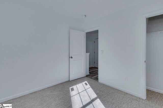 5 Bethel Street, Spartanburg, SC 29306