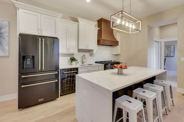 4938 S Vincennes Avenue, Chicago, IL 60615