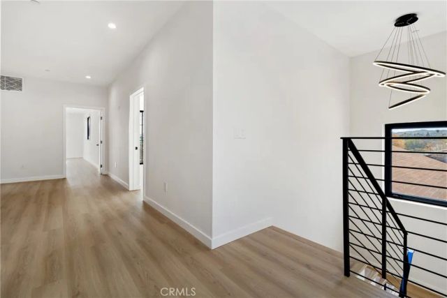 6830 N Lubao Avenue, Winnetka, CA 91306