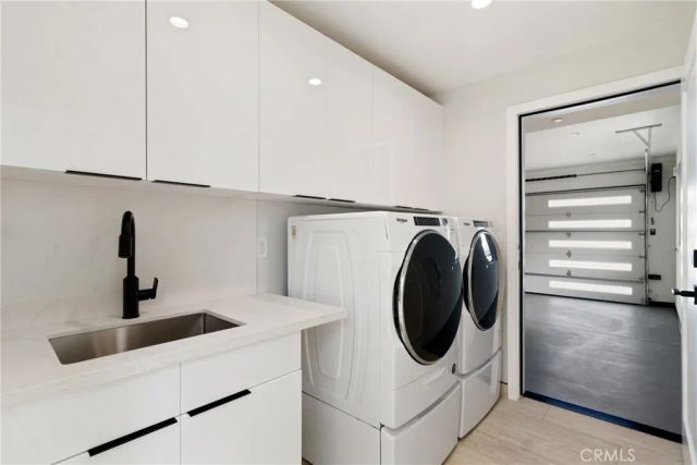 6830 N Lubao Avenue, Winnetka, CA 91306