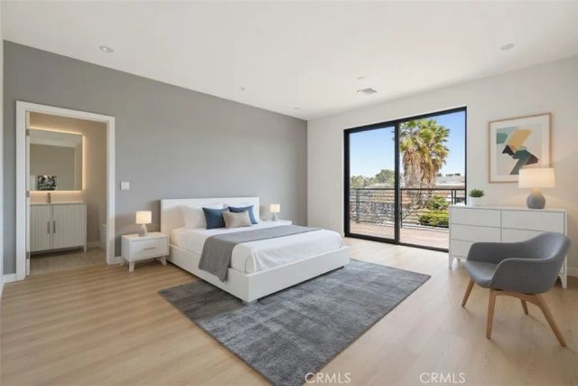 6830 N Lubao Avenue, Winnetka, CA 91306