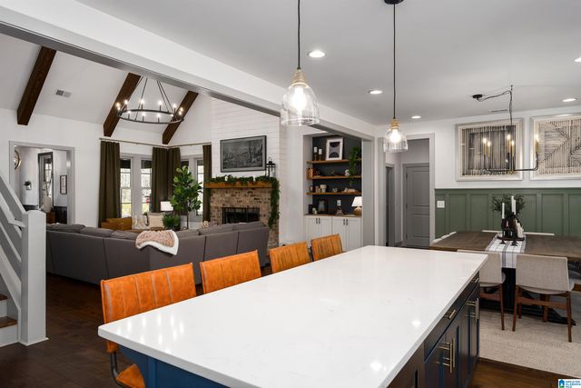 700 HICKORY HOLLOW, Chelsea, AL 35043