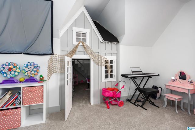 700 HICKORY HOLLOW, Chelsea, AL 35043