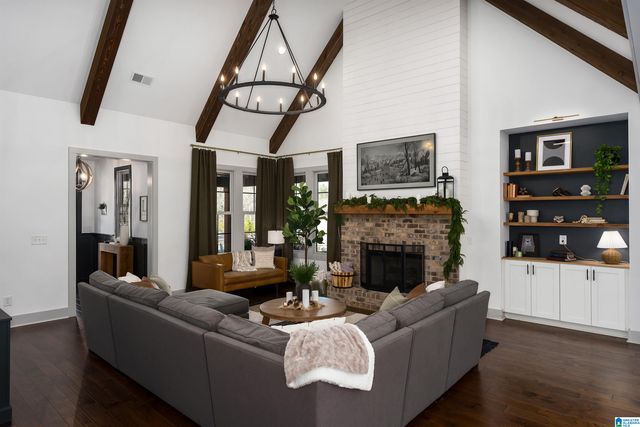 700 HICKORY HOLLOW, Chelsea, AL 35043