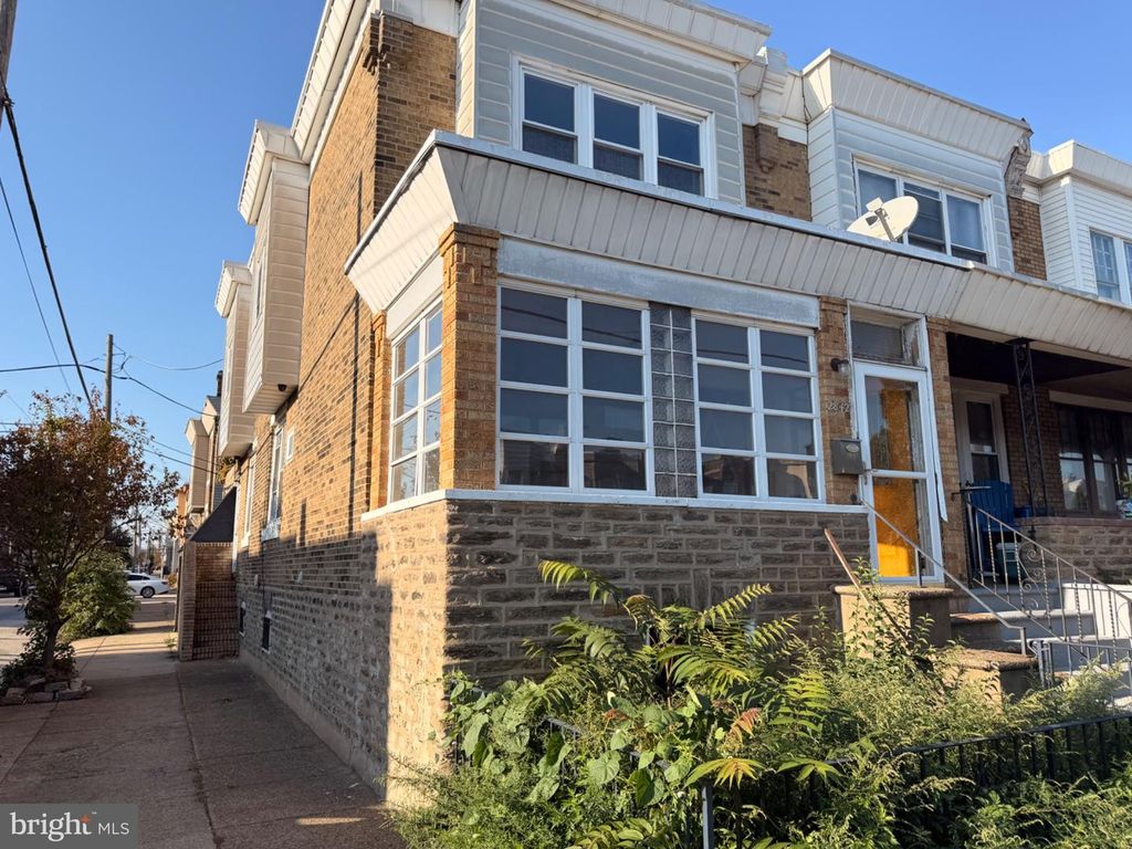 2842 ARAMINGO AVE, PHILADELPHIA, PA 19134 — photo 2