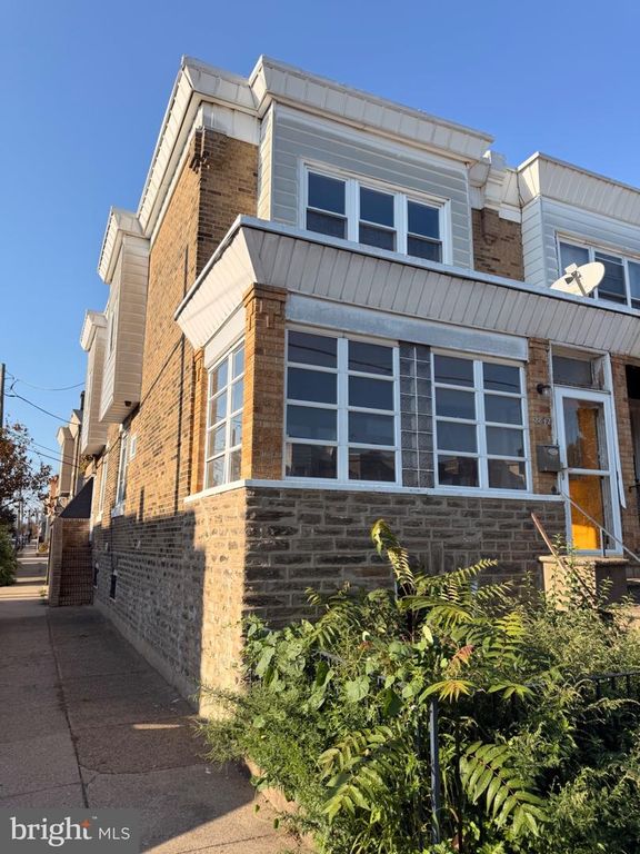 2842 ARAMINGO AVE, PHILADELPHIA, PA 19134 — photo 3