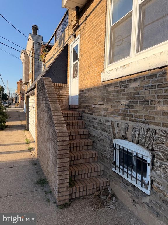 2842 ARAMINGO AVE, PHILADELPHIA, PA 19134 — photo 4