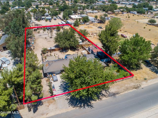 10755 E Ave R 10, Littlerock, CA 93543