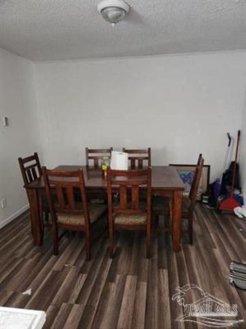 4263 Erres Blvd, Pensacola, FL 32505