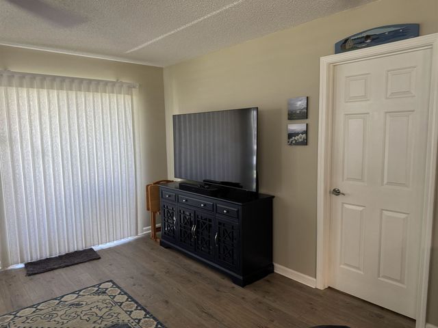 643 Woodmoor Dr Unit 101, Murrells Inlet, SC 29576