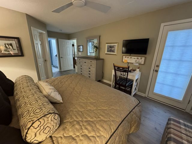 643 Woodmoor Dr Unit 101, Murrells Inlet, SC 29576