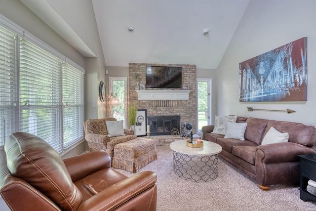 4354 N FORD Road, Mount Vernon, IN 47620