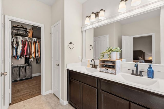 2706 Merlin Lane, Pearland, TX 77581